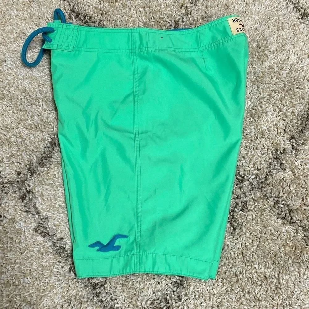 Hollister mens green